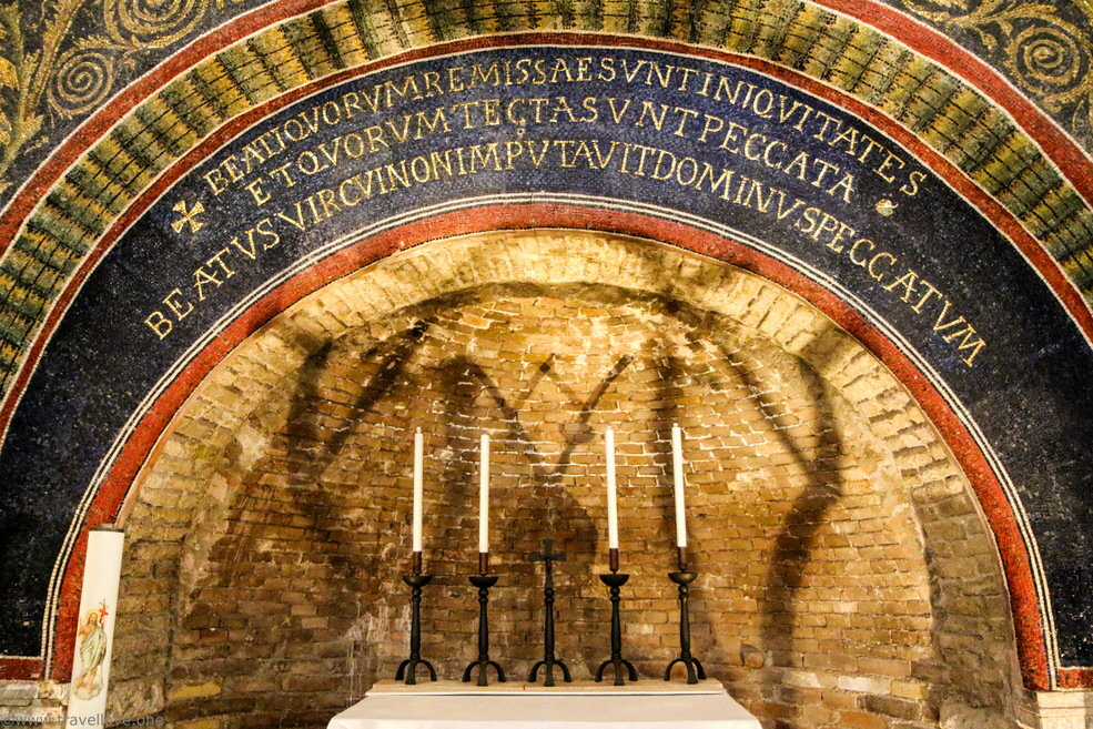 24- Ravenna Neonian Baptistery