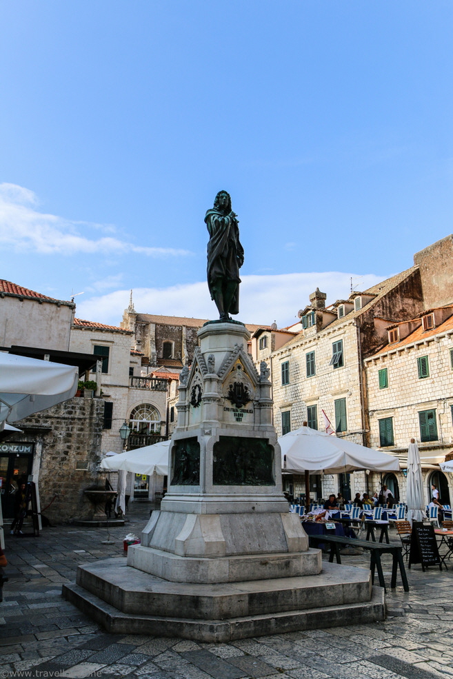 25- Dubrovnik Old Town Gundulic Square