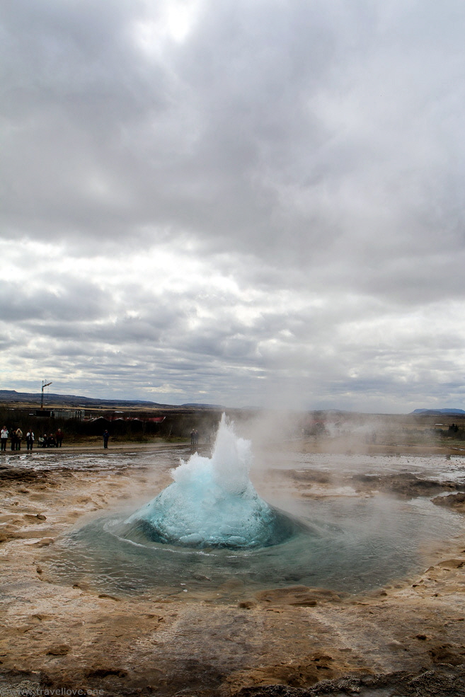 046 Strokkur Iceland