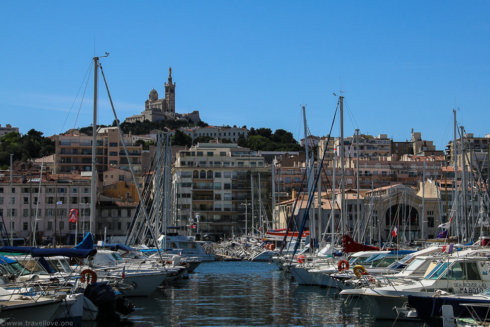 041 Marseille Old Port