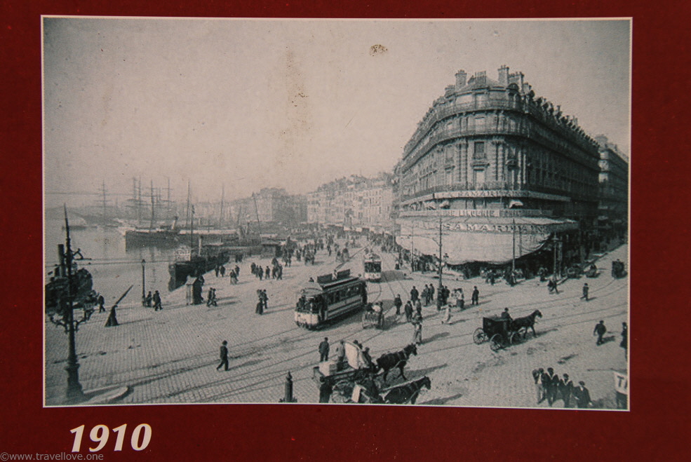 066 Marseille Cafe La Samaritaine