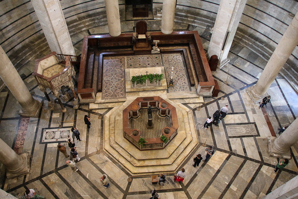 115 Pisa Baptisterium