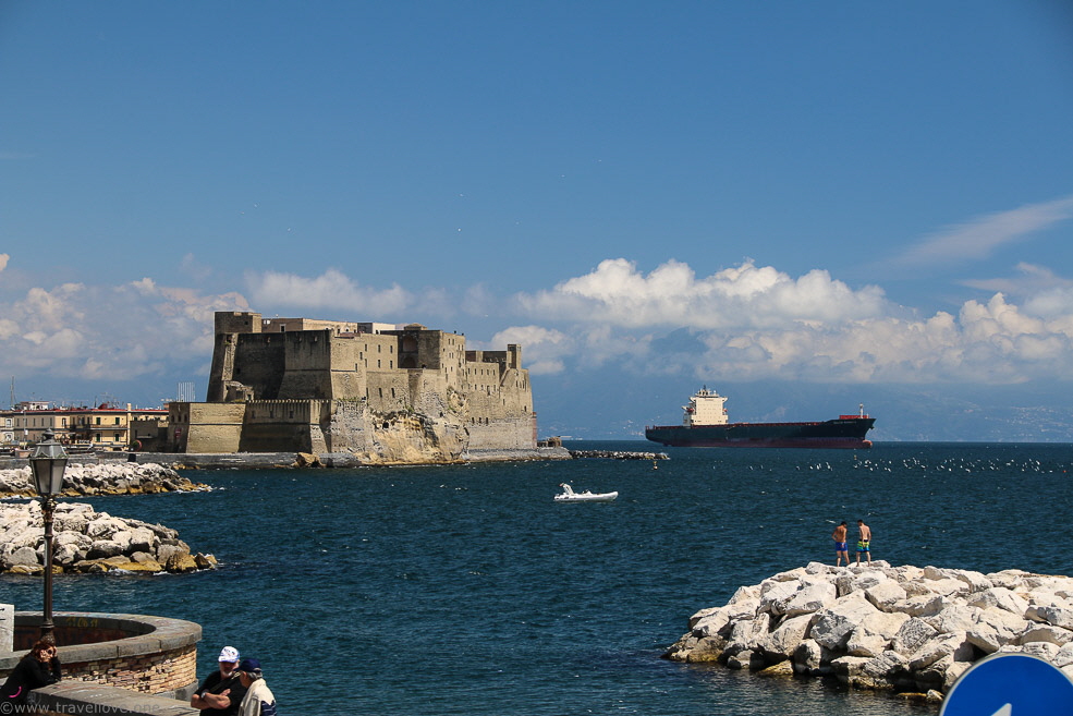 179 Castel dell ovo