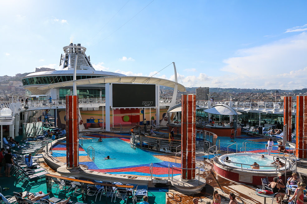 204 Liberty of the Seas Pool Area