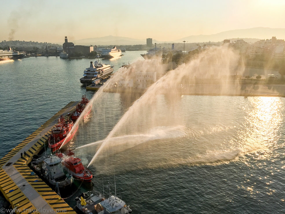 01 Piraeus Port