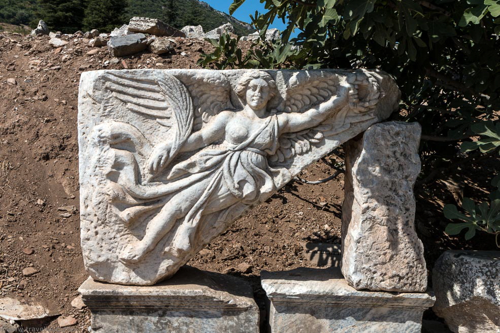 023 Ephesus Nike
