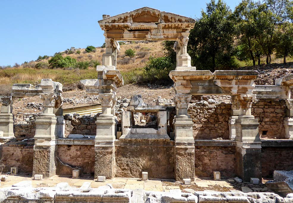 033 Trajan´s Fountain