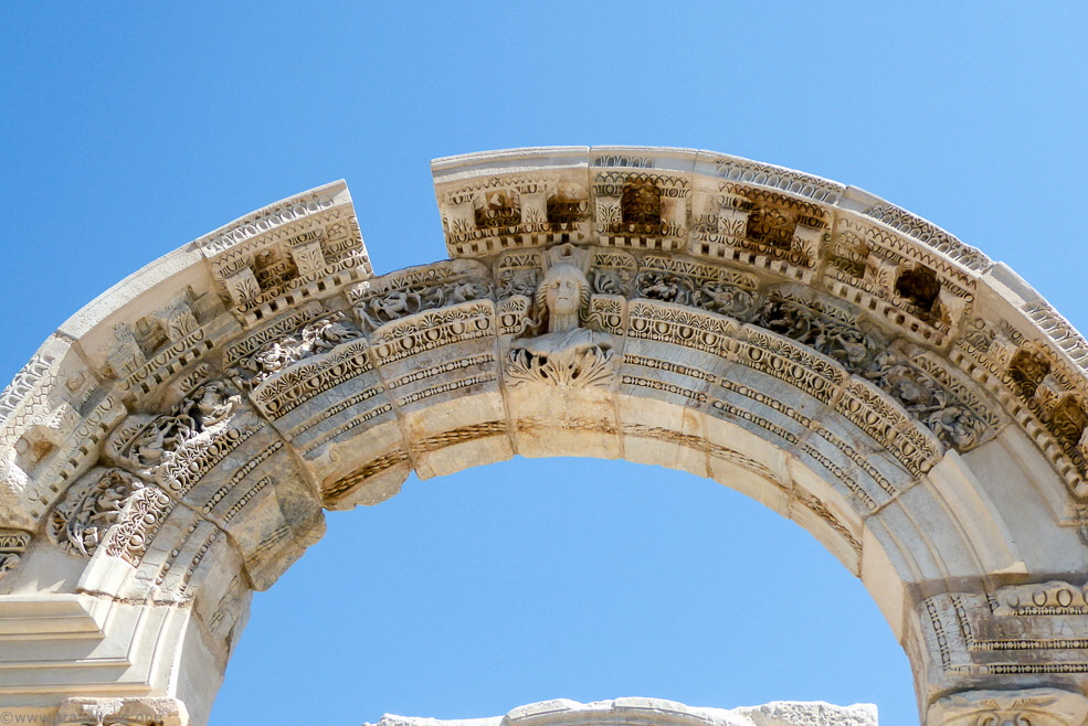 041 Ephesus Temple of Hadrian