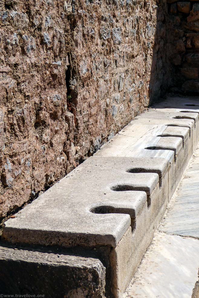 045 Ephesus Public Toilets