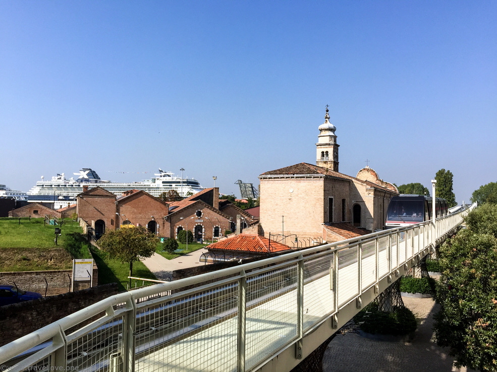 11- Venice People Mover