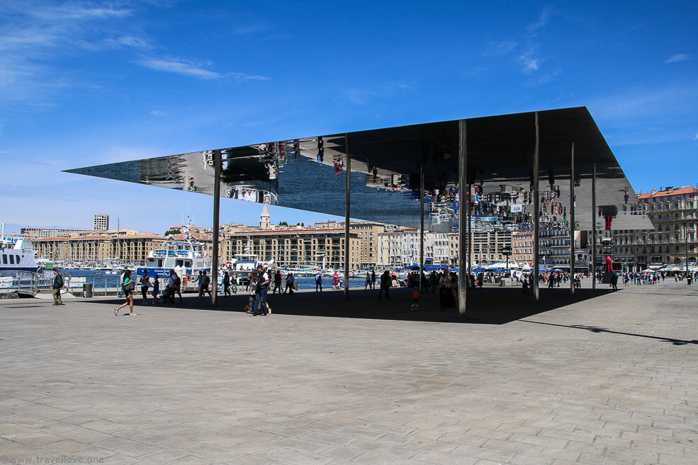 046 Marseille Old Port