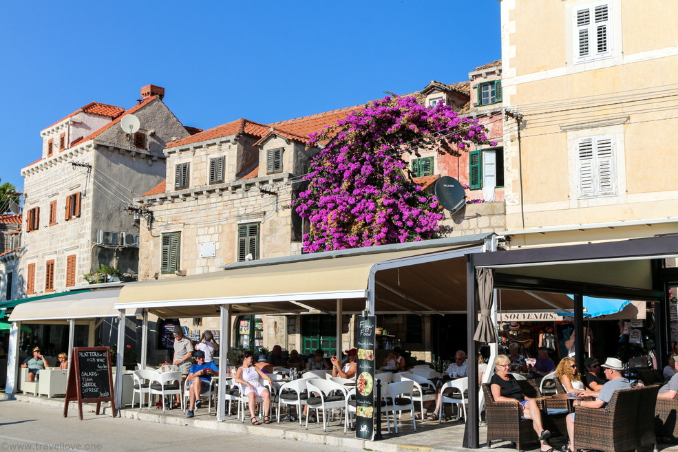 21- Cavtat Cafes