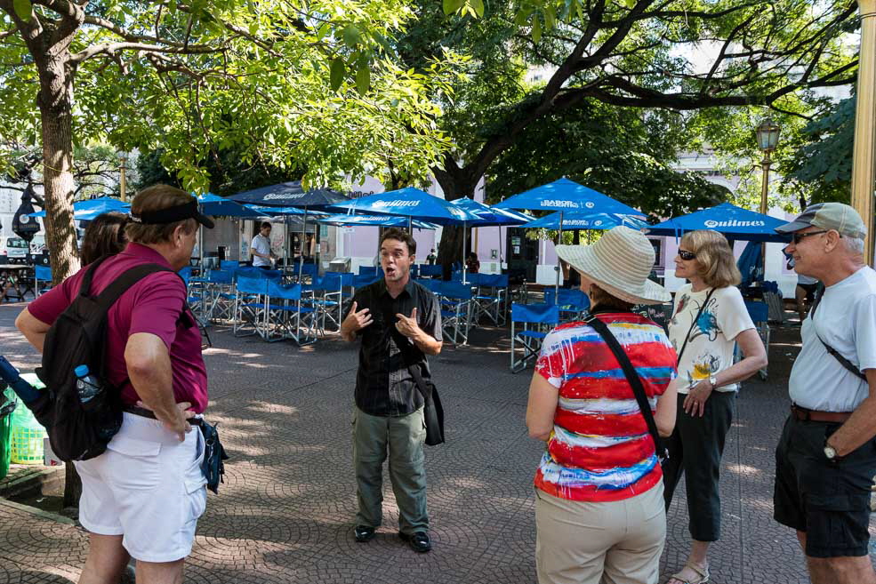 Plaza Dorrego Buenostours